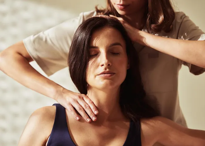 Nami Medical & Clinic - Adults Only - Medical Programs Otel